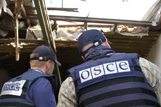 Спостерігачів ОБСЄ на Луганщині попередили про фейк окупантів