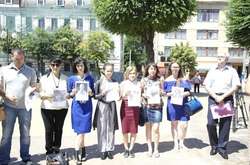 В День журналиста медийщики вспомнили погибших коллег