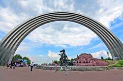 У Києві вночі обмежать рух через демонтажні роботи