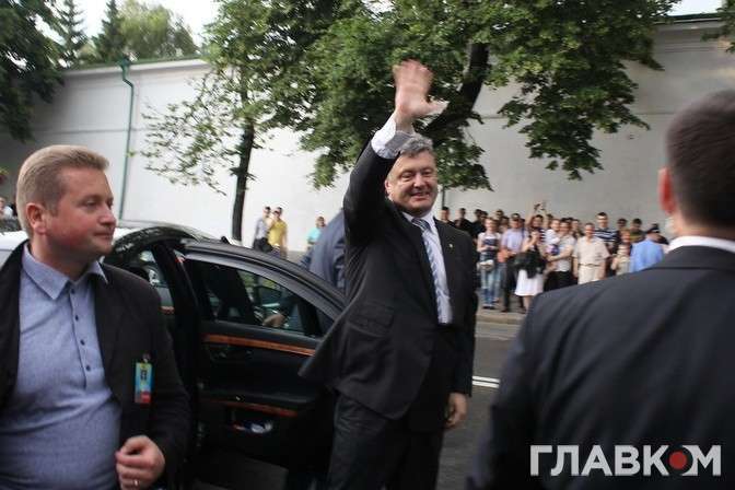 Як чотири роки тому Петро Порошенко сходив на престол. Фотогалерея