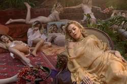 Рита Ора в новом клипе Girls