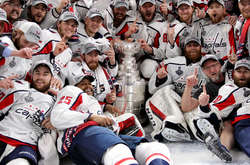 НХЛ. «Вашингтон» вперше виграв Кубок Стенлі в своєму 43-му сезоні в лізі (відео)