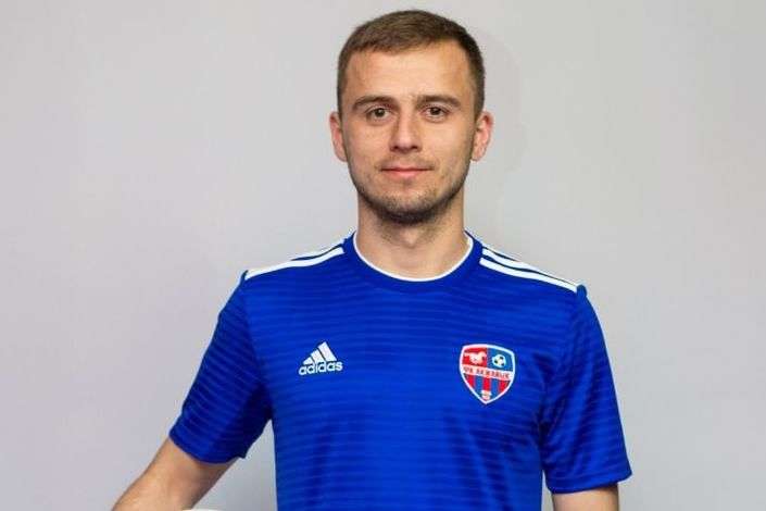 Казахстанський клуб припинив співпрацю з двома українськими футболістами