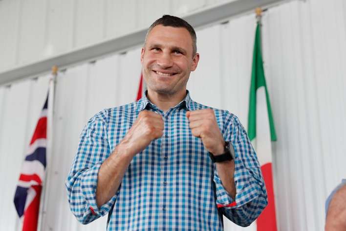 Віталій Кличко візьме участь в урочистій церемонії введення в Міжнародний зал боксерської слави