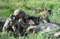 Ситуація на Донбасі: окупанти гатять із забороненого озброєння