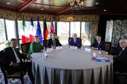 Країни G7 домовились виділити $3,8 мільярда на освіту жінок