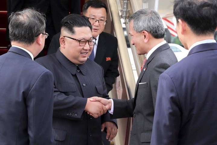 Начало «исторического саммита» положено: Ким Чен Ын прилетел в Сингапур