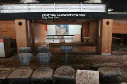 Птичий помет занял место отдыхающих. Апокалиптические фото заброшенного аэропорта на Кипре