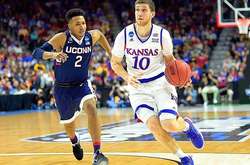 Українця Михайлюка перегляне ще один клуб НБА