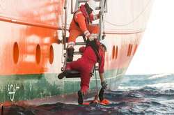 Италия угрожает закрыть порты для спасательных судов с беженцами