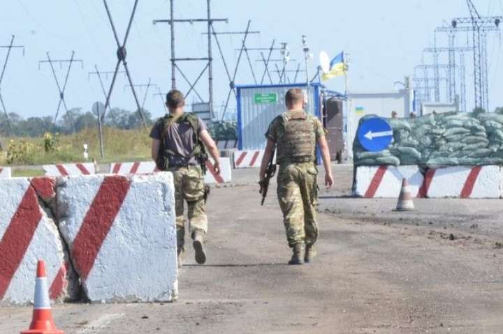 На Луганщині ліквідують сім блокпостів