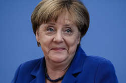 Бережіть Ангелу Меркель!