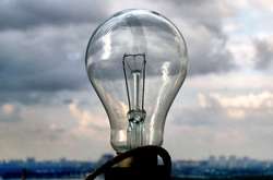 На Київщині цілі села залишаться без світла через енергетиків (список)