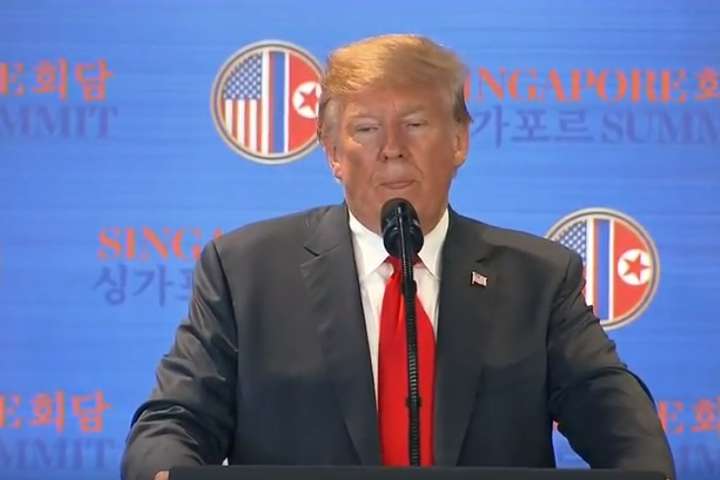 Трамп провів прес-конференцію після саміту з Кім Чен Ином