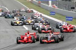 Виробник колготок зажадав заборонити реєстрацію нового логотипа Формули-1