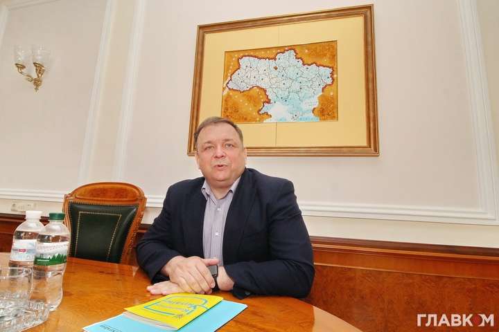 Голова Коституційного суду переконаний: в Україні хороша Конституція, просто влада не навчилась за нею жити