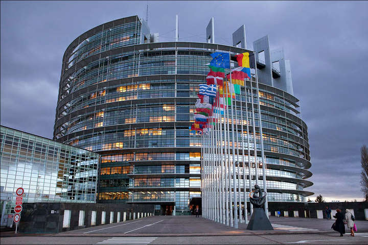 У Європарламенті обговорили надання Україні €1 млрд допомоги