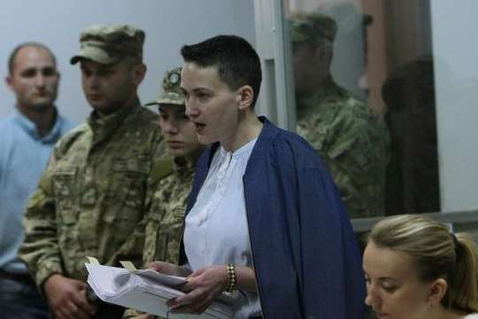 Надія Савченко в суді - Савченко знову написала Путіну листа
