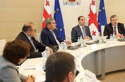 Уряд Грузії пішов у відставку вслід за прем'єром 