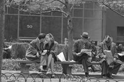 Черно-белый Нью-Йорк: Необычный фотопроект самого молодого фотографа журнала Look