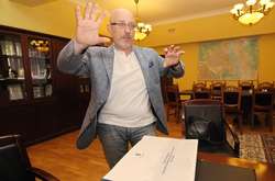 У Кличка обіцяють: з осені тротуари у центрі столиці будуть звільнені від автомобілів