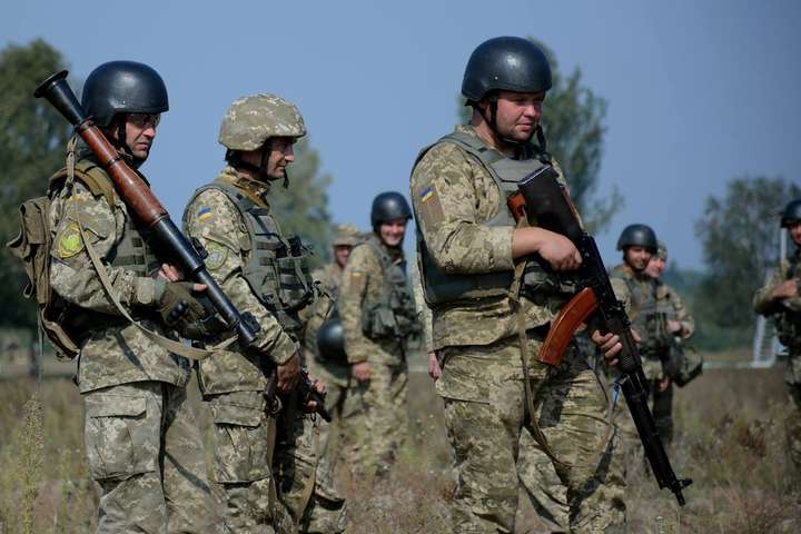 Українські військові припинили спробу наступу бойовиків під Авдіївкою 