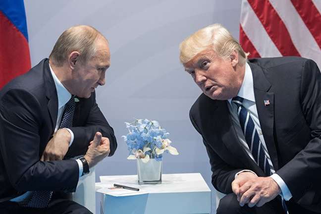 Помічники Трампа ігнорують його побажання про зустріч із Путіним