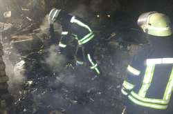 У Києві вщент вигорів приватний будинок: загинули двоє людей