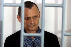 Денісовій не дозволили зустрітися із Карпюком