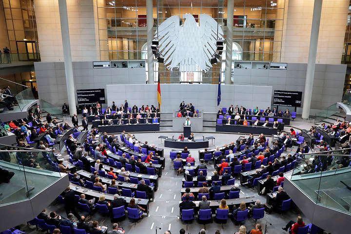Парламент Німеччини перевірить інформацію про шпигування за Австрією