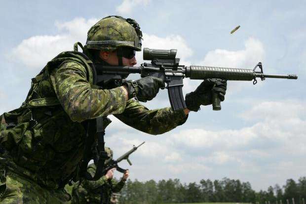 Канада хоче передати Україні летальну зброю на майже $10 млн 