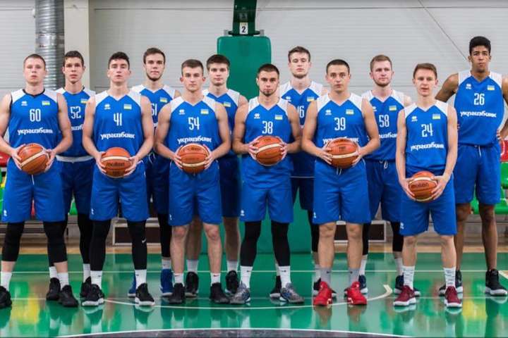 Молодіжна збірна України з баскетболу перемогла Латвію на закордонних зборах