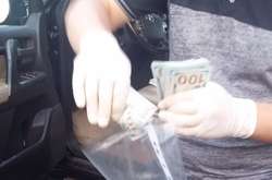 У Києві на хабарі в $22 тис. затримали прокурора і екс-працівника ГПУ