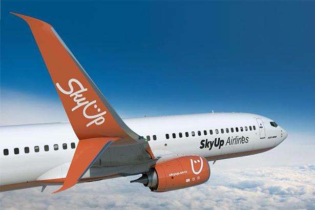 SkyUp з липня почне літати у Барселону, Ларнаку та Батумі