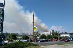 У Броварах горить багатоповерхівка: жителів евакуювали (фото)