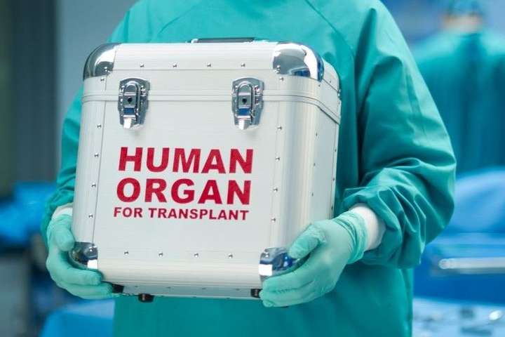 Порошенко підписав закон про трансплантацію, який Рада прийняла місяць тому