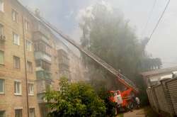 Горів дах багатоповерхівки у Броварах