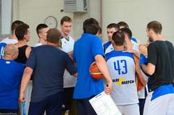 Збірна України з баскетболу відправилася на тренувальний збір до Ізраїлю