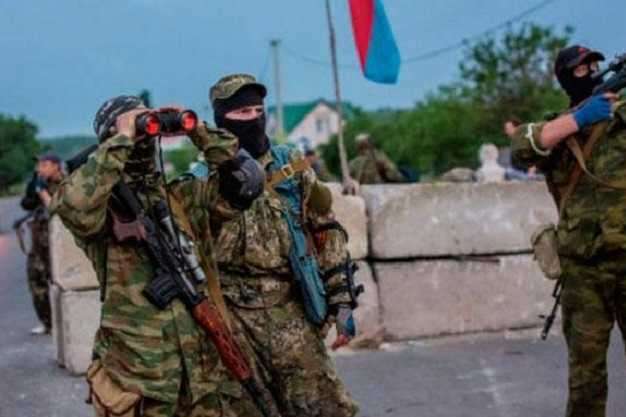 Українські розвідники схопили військового, який втік до бойовиків «ЛНР»