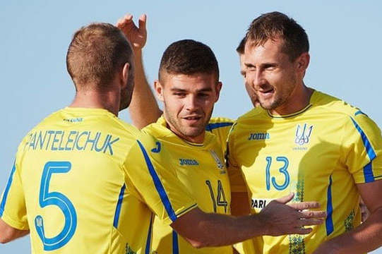 Збірна України з пляжного футболу вирушила на етап Євроліги до Азербайджану