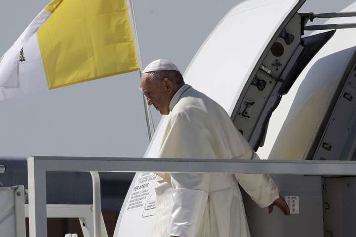 Папа Римский прибыл в Женеву на Всемирный совет церквей