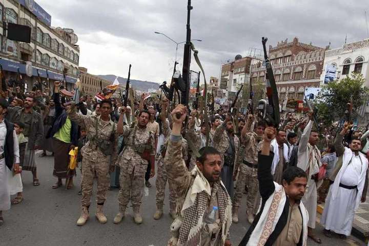 У Ємені коаліційні сили захопили аеропорт міста Ходейда