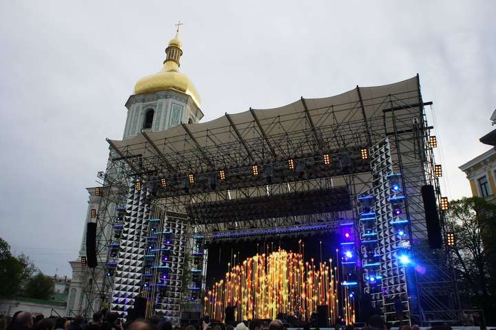 У суботу буде перекрито центр Києва через концерт оперних зірок