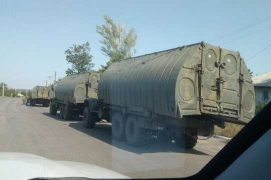На окупованій Луганщині зафіксували переміщення колони техніки бойовиків