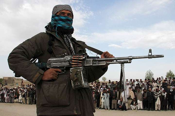 Таліби вбили 16 афганських солдат