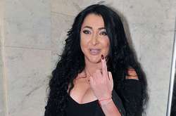 Скандальную россиянку Лолиту не пустили на выпускной к дочери в Киев