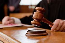 У Києві 15-річна дівчина потрапила за грати через смертельний розбій