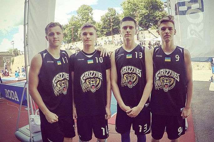 Україна буде представлена на чемпіонаті світу з баскетболу 3х3 серед школярів