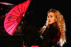 Мадонна пошутила над новым клипом Бейонсе и Джей Зи