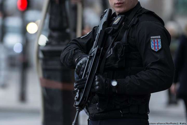 Во Франции задержали банду, которая готовила нападения на мусульман